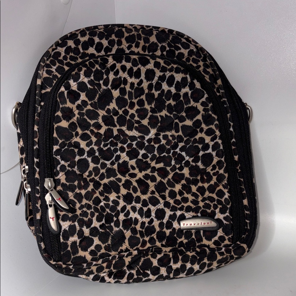 Travelon Anti-Theft Leopard Print Crossbody bag *missing strap*